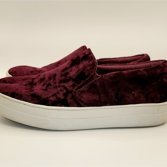 Steve Madden Velvet Slip On Size 8.5 - Picture 2 of 6